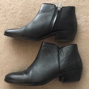 Sam Edelman Bootie “Petty” in Black